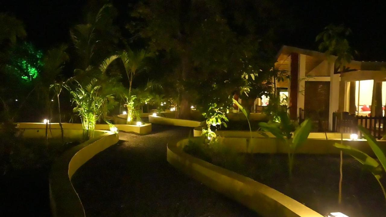 The Infinity Pench Resort Khawāsa Exteriör bild